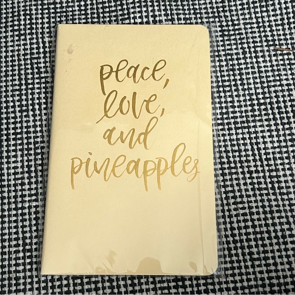 Pineapple Lined Notebook - New - Picture 1 of 7